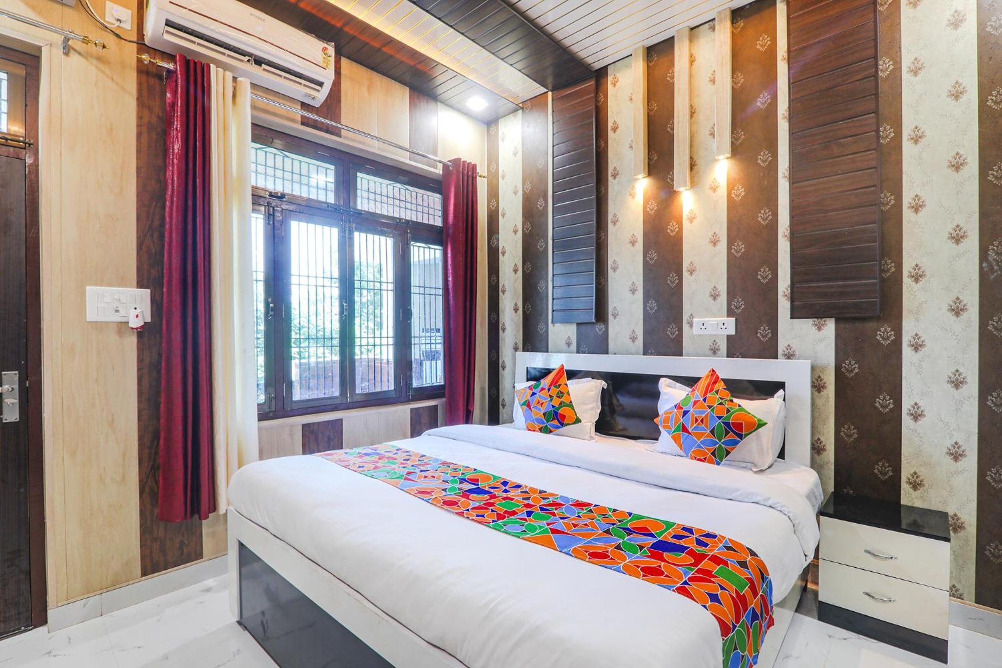 Fabhotel Uma Yugul Ayodhya Exterior photo